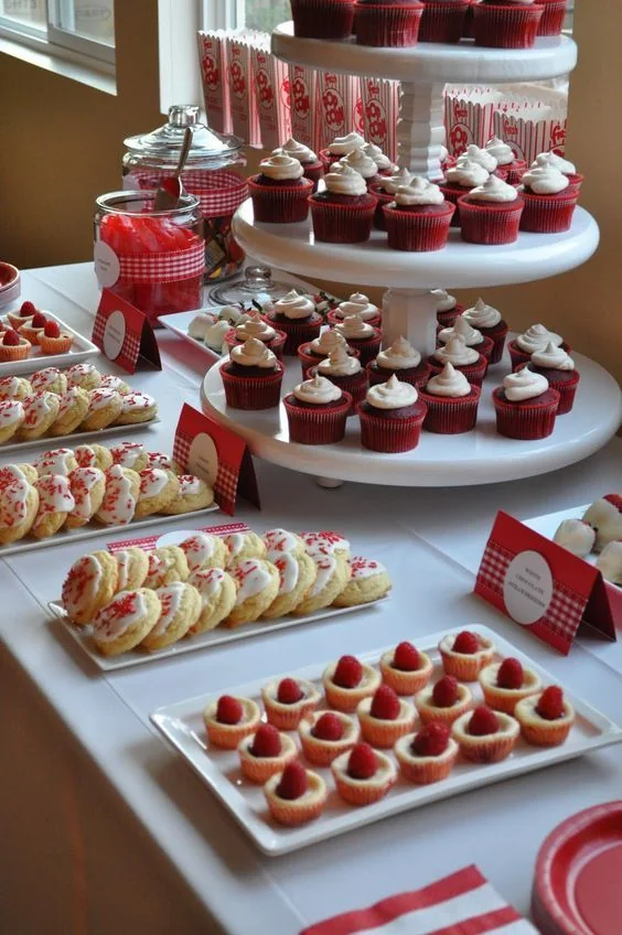 Mesa de postres para un evento social